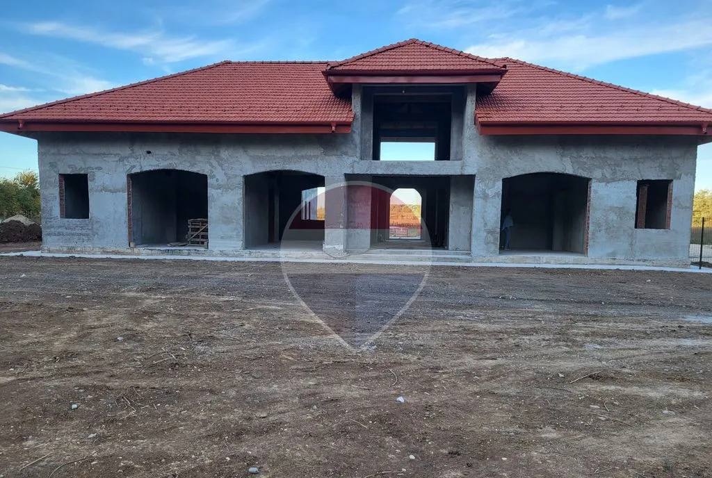 Vila exclusivista in Padurea Scrovistea Peris