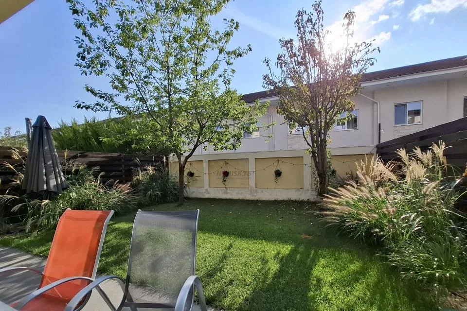 Pipera Avangarde Forest 2 vila P 1 M 4 camere 180 mp 3 bai terase