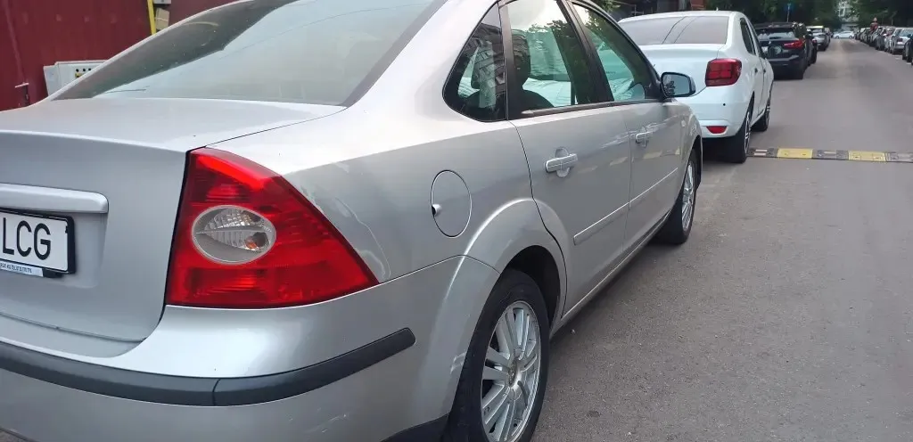 Ford Focus 2007 117500 KM 7 500 lei