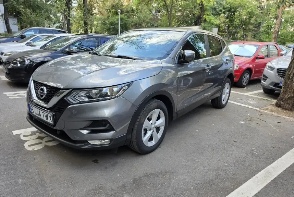 Qashqai 1 3 160 cp automat 14 700 eur