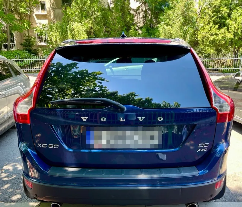 Volvo XC 60 2012 D5 AWD 2 4 8 500 eur