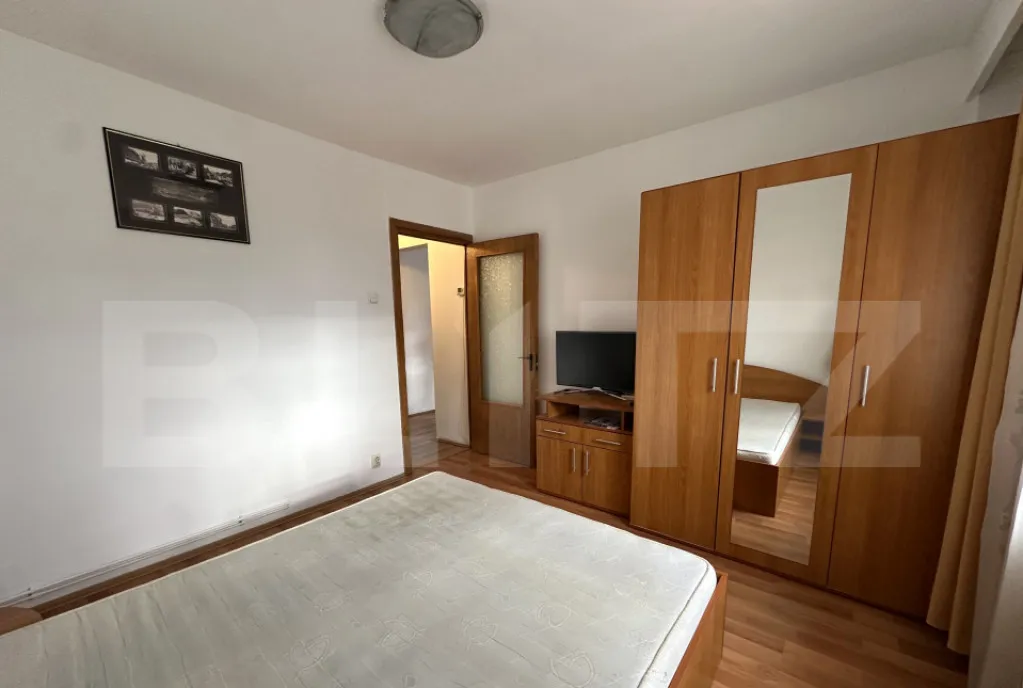 Apartament 2 camere decomandate 52 mp panorama zona Gh