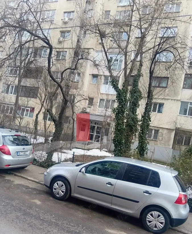 Vindem apartament 2 camere in Crangasi