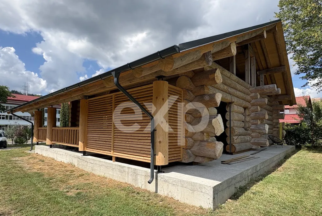 Proprietate premium transfagarasan acces direct la R