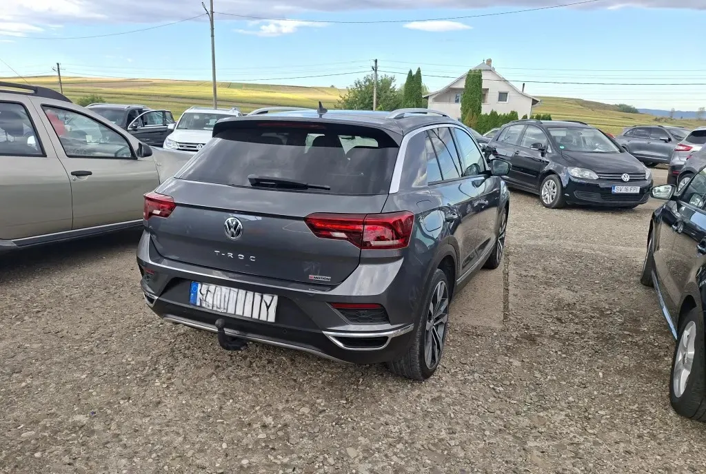 VW T-ROC 4Motion 14 990 eur