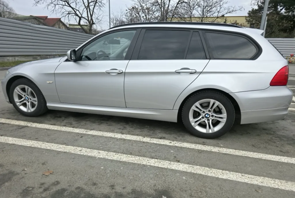 BMW 318d M1 Automat Super icirc ntretinut EXCLUSIVE EDITION 4 900 eur