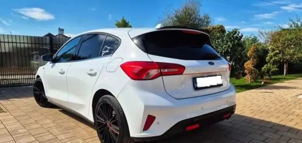 Ford Focus MK4 an 2020 Inmatriculat 1 5 120cp Navi Distronic Full dotari 7 500 eur