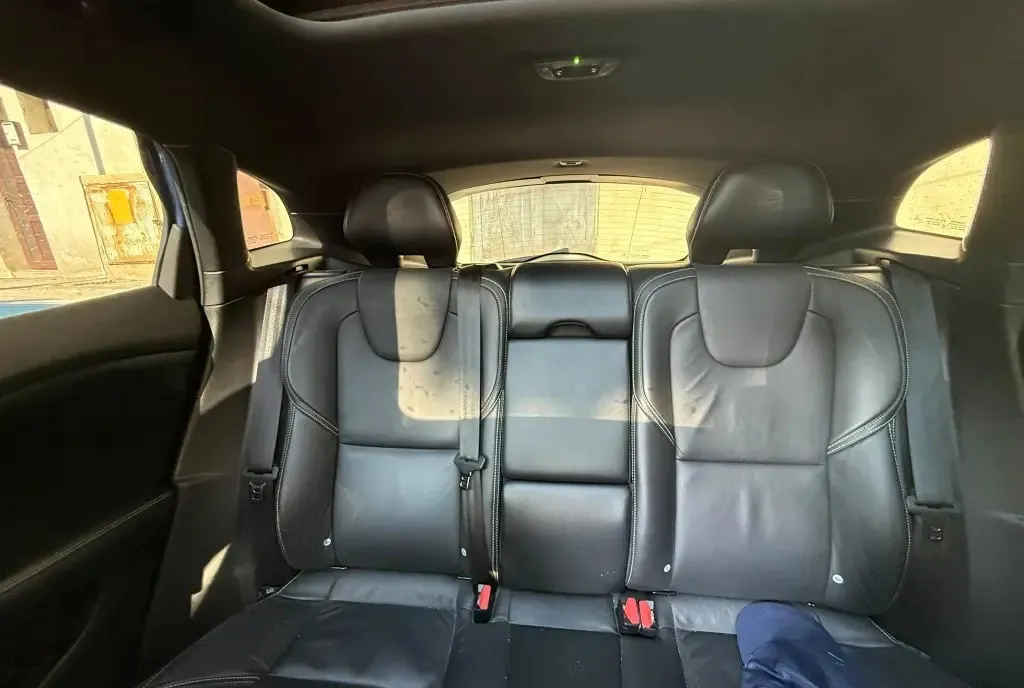 Volvo V40 RDesign 2019 14 000 eur