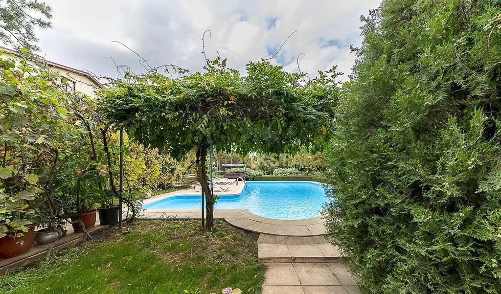 Vila 20 Camere Pantelimon Cernica 4141 mp Teren P