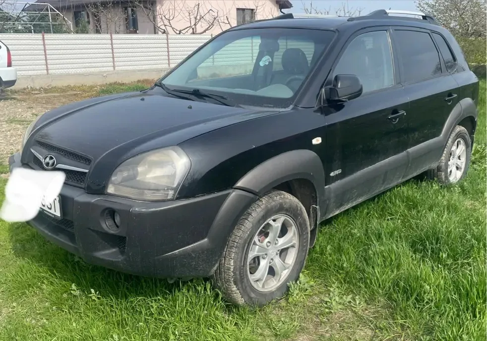 Hyundai tucson 2 7 benzina 6 000 lei