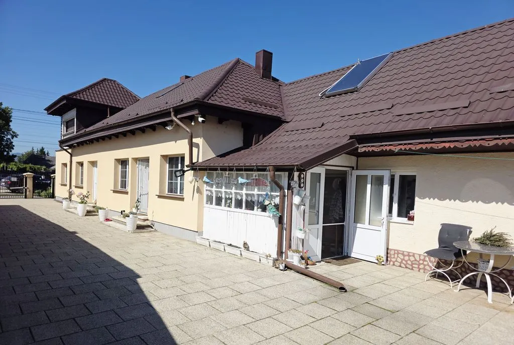 Casa / Vila cu 3 camere de vanzare