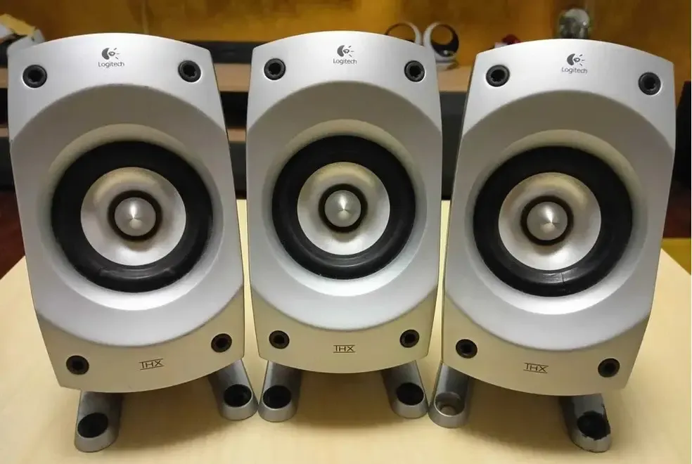 3 Sateliti Logitech Z5500 - Stare Buna