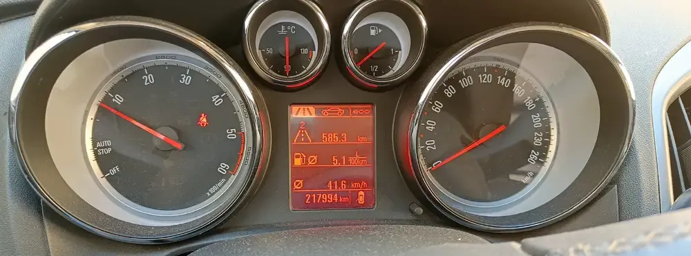 Opel Astra J Sports Tourer