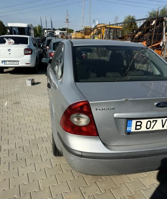 Ford Focus 1 6 116 CP ndash 2006 800 eur