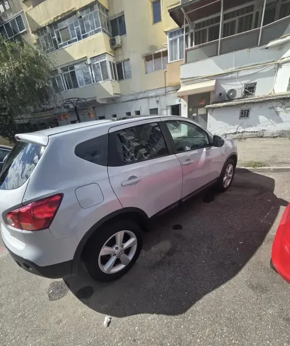 Nissan Qasqai 1 5 2007 4 000 eur
