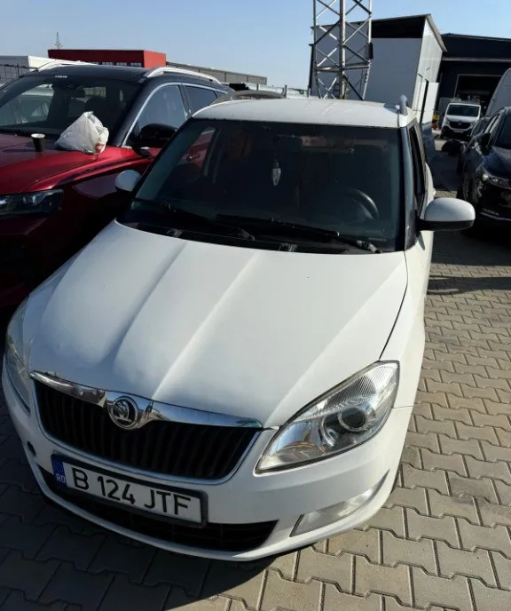Skoda Fabia Break 1 6 TDI 90 CP ndash 2013 ndash mici defecte estetice 1 500 eur
