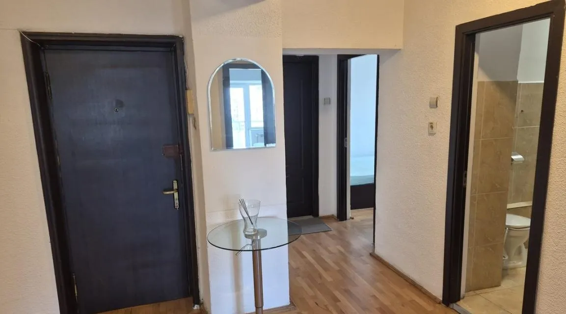 3 Cam Piata Alba Iulia la cec Bank