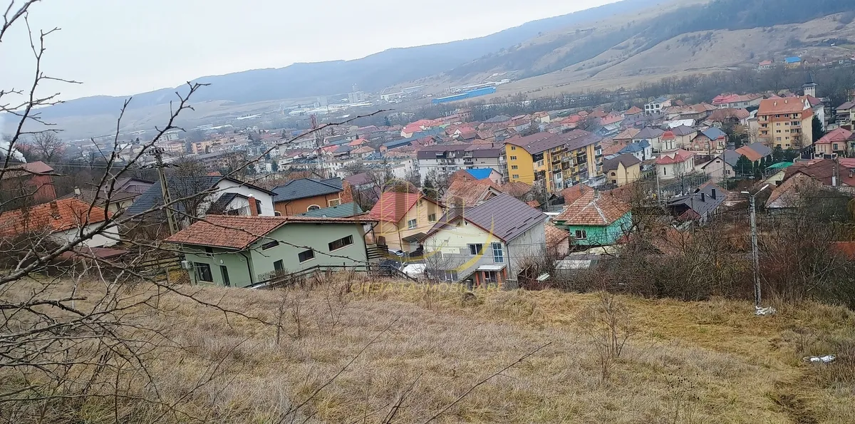 Baciu teren 2 900 mp intravilan extravilan utilitati
