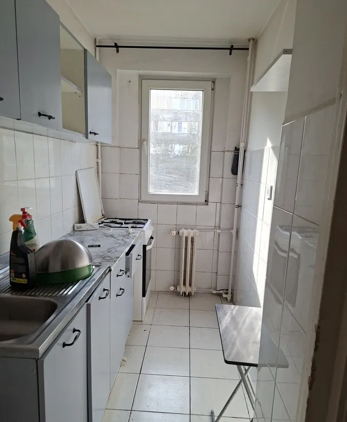 Militari metrou Lujerului apartament 3 camere etaj 6/10