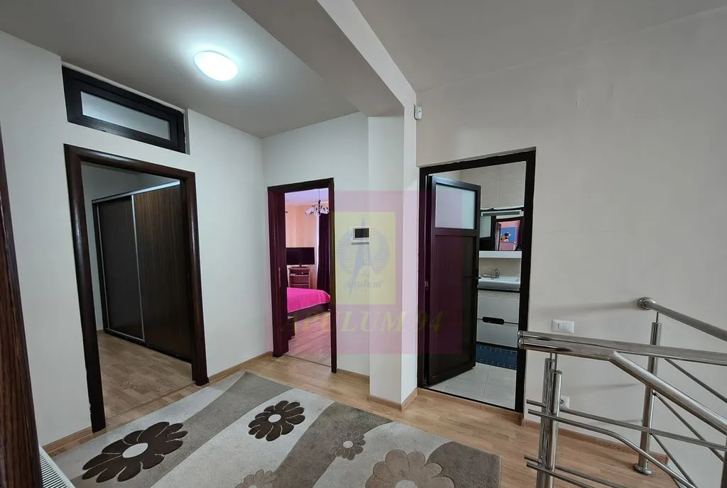 Vila individuala cu 5 camere curte proprie in Afumati langa primarie