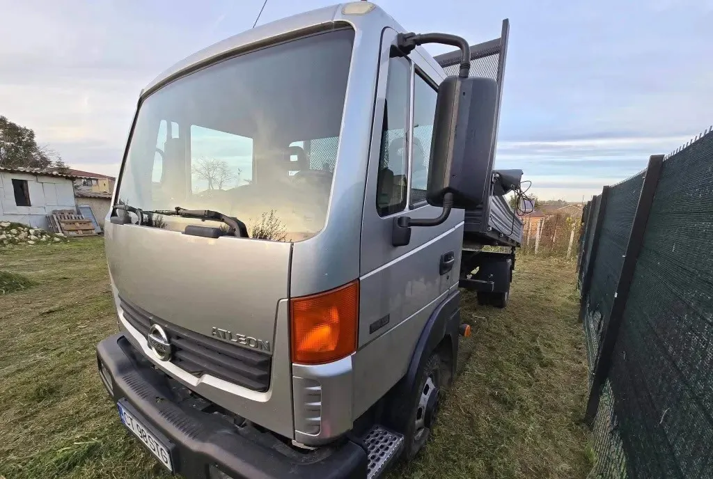 NISSAN ATLEON 35 15 ndash DE V Acirc NZARE 14 000 eur