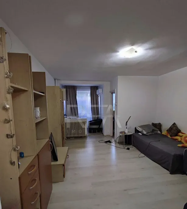 Garsoniera et 2/9 30mp Drumul Taberei Favorit
