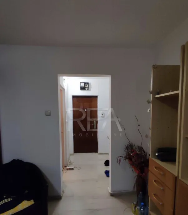 Garsoniera et 2/9 30mp Drumul Taberei Favorit