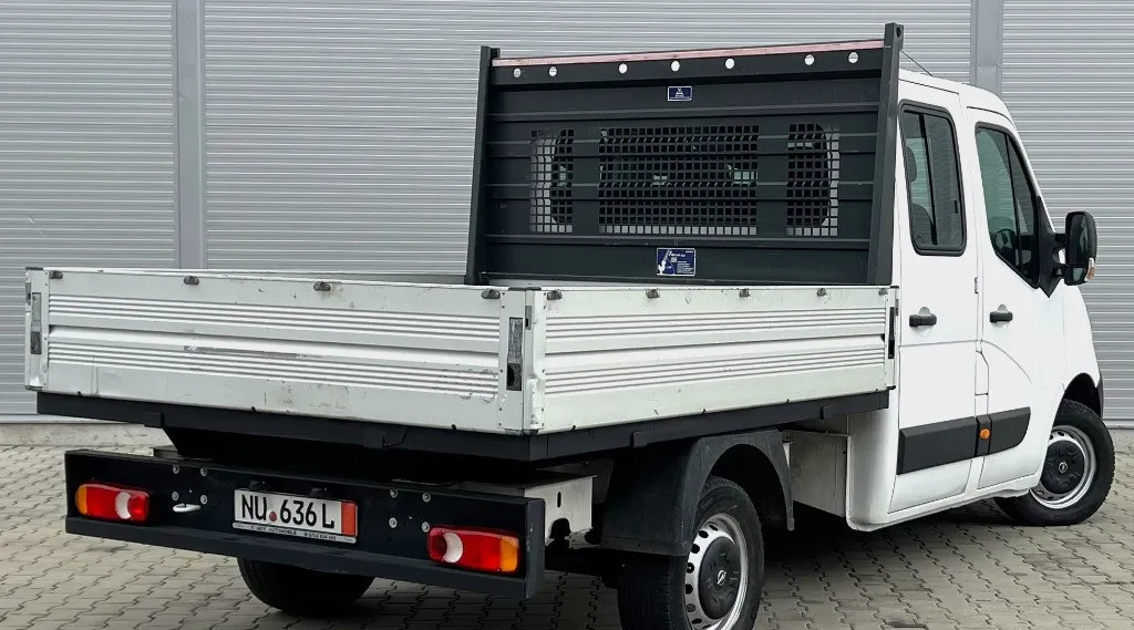 Opel Movano 2 3 9 999 eur