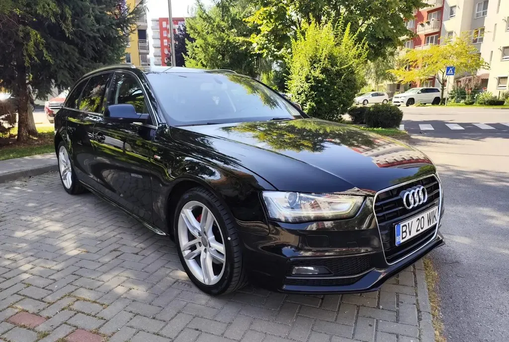 Audi A4 S-Line Automat 9 990 eur