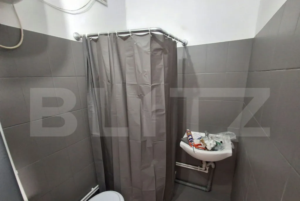 Garsoniera de vanzare 17 mp str Mitropolit Varlaam