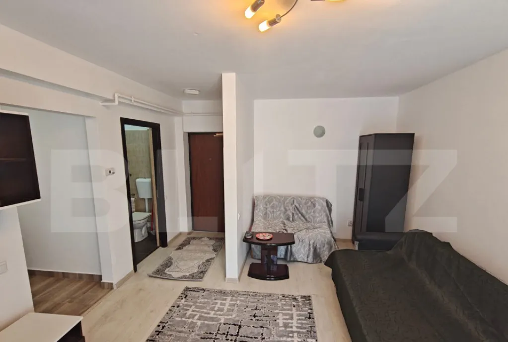 Apartament cu o camera renovat parcare zona Cetatii