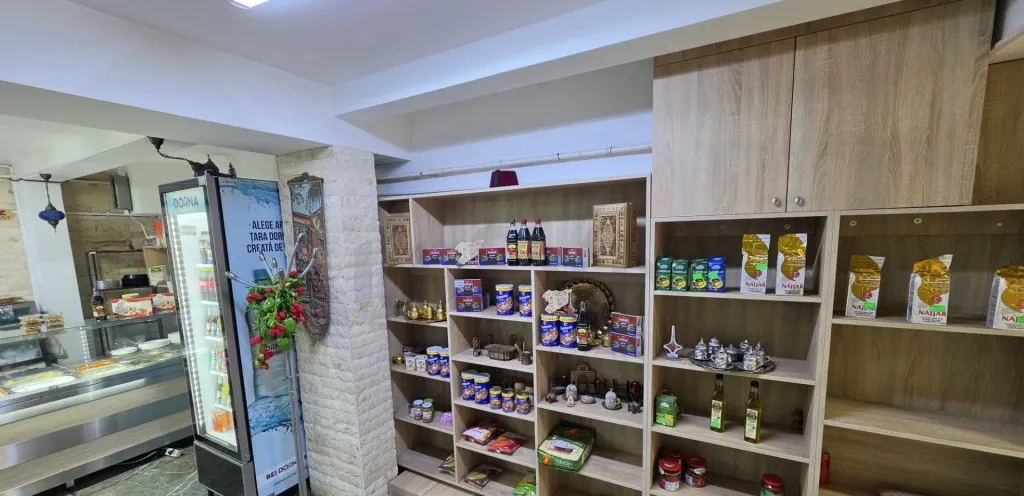 Spatiu comercial de inchiriat Restaurant sau cazare