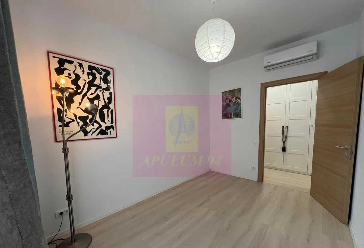 Apartament premium cu 3 camere 119 mp Laguna Residence Parcare