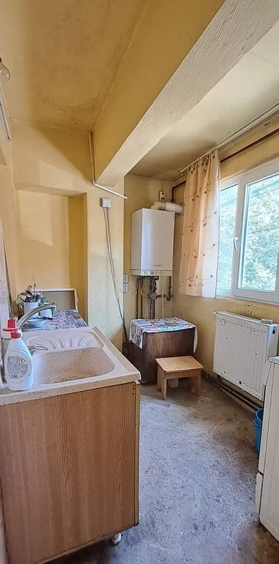 Mihailesti apartament 2 camere 61 mp boxa 22 mp centrala prorpie