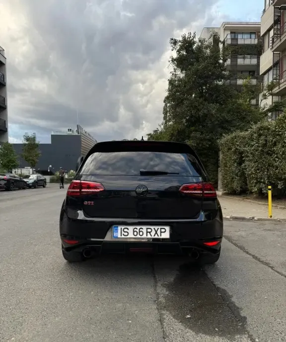 Volkswagen Golf 7 GTI Performance 14 800 eur