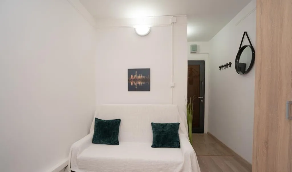 Apartament 2 camere Decomandat Podu Ros Bloc reabilitat pnrr