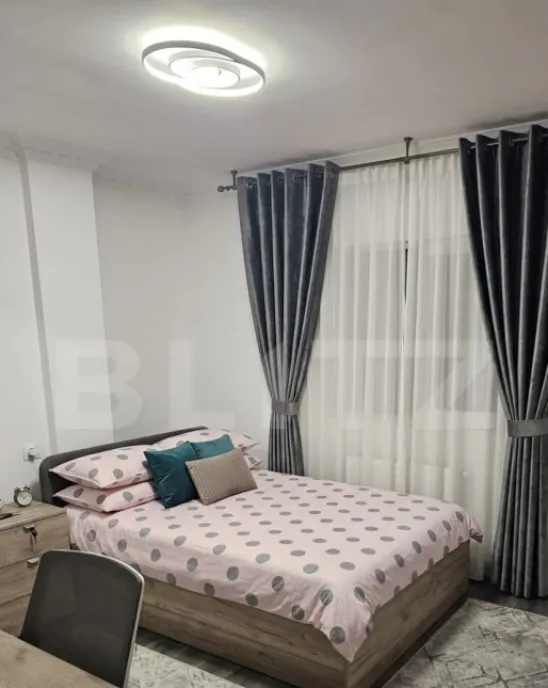 Apartament modern 3 camere etaj intermediar 2 parcari Ap
