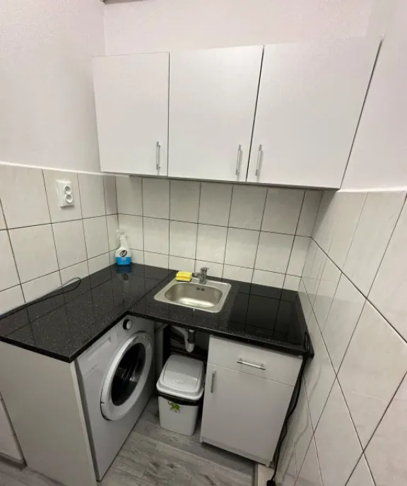Apartament cu o camera 40 mp parcare subterana zona St