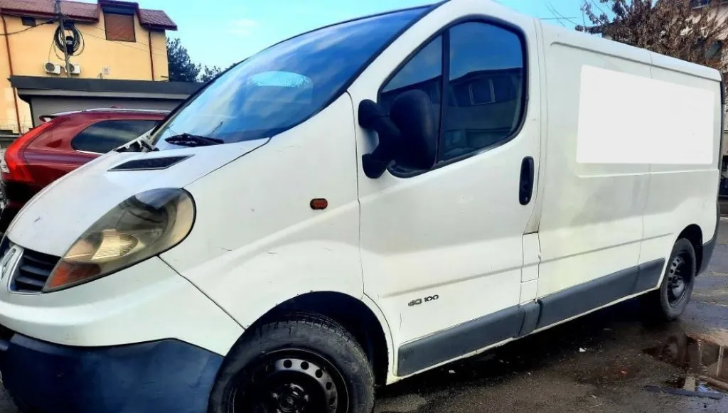 Renault 2007 Trafic 1 9dci Defect - NU PORNESTE 950 eur
