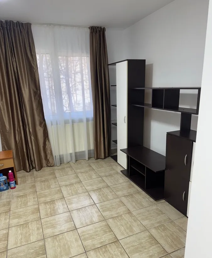 Berceni Brancoveanu Luica etaj 1 bloc reabilitat renovat recent