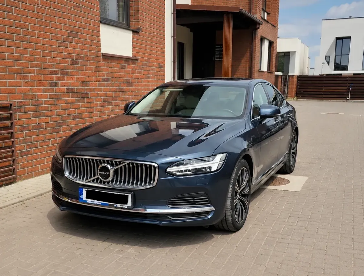 Volvo S90