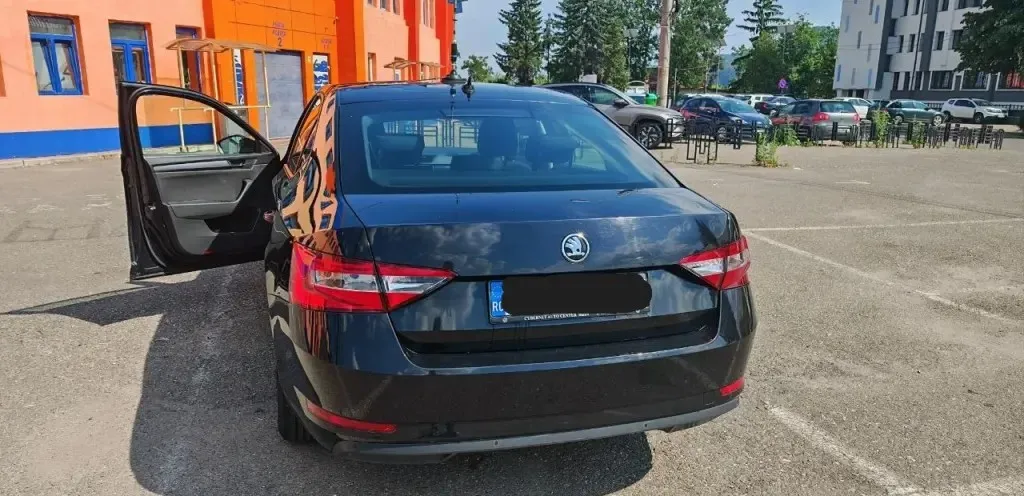 Skoda Superb 2 0 TDI EURO 6 manuala 2018 8 000 eur