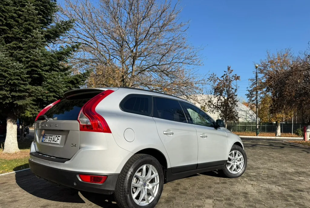 Volvo XC60 2 0 Tdi motor 5 pistoane neg 9 090 lei