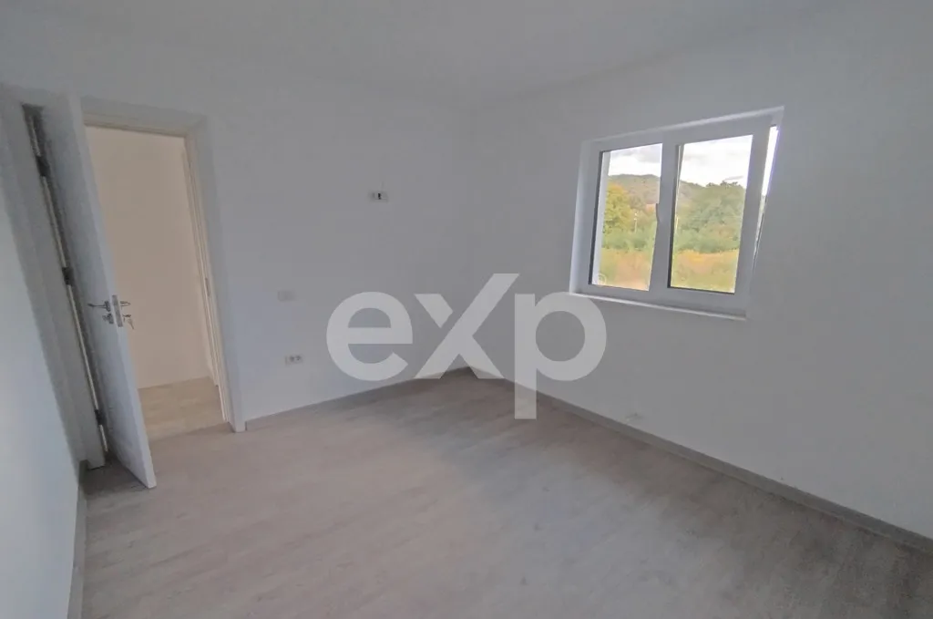 Stefanesti Casa teren 300 mp ac 2026