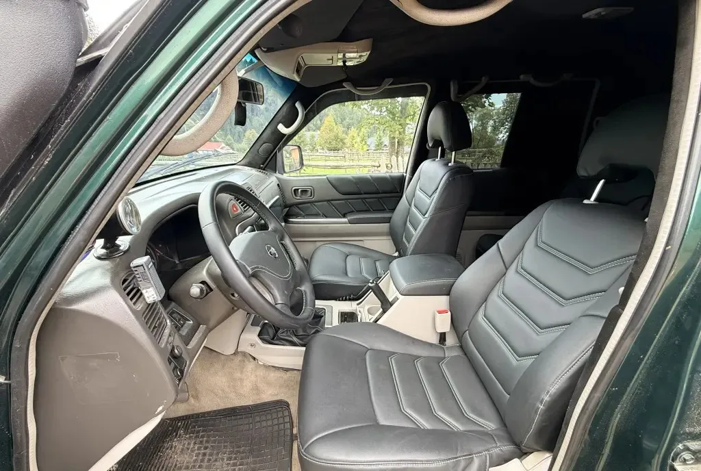 Nissan Patrol y61 25 000 eur