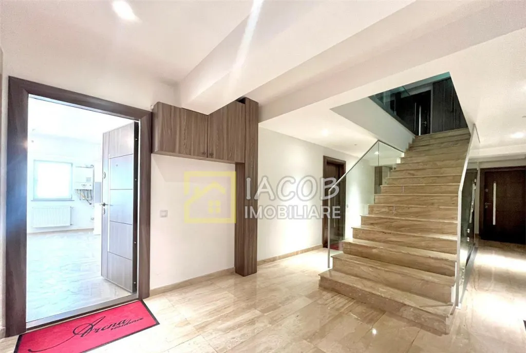 3 camere etaj 6 Arena Residence Bacau