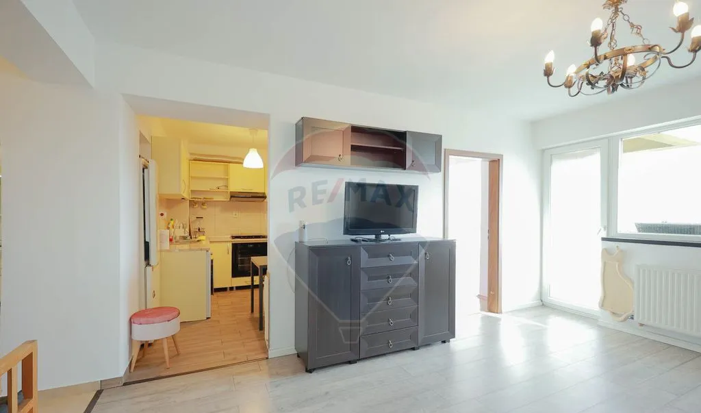Apartament 3 camere inchiriere - Prima Nufarul Parcare inclusa