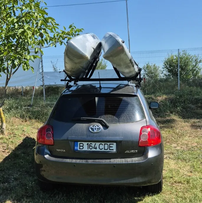 Toyota Auris 1 6 benzina Keyless Climatronic Pilot automat 2 seturi roti 4 100 eur