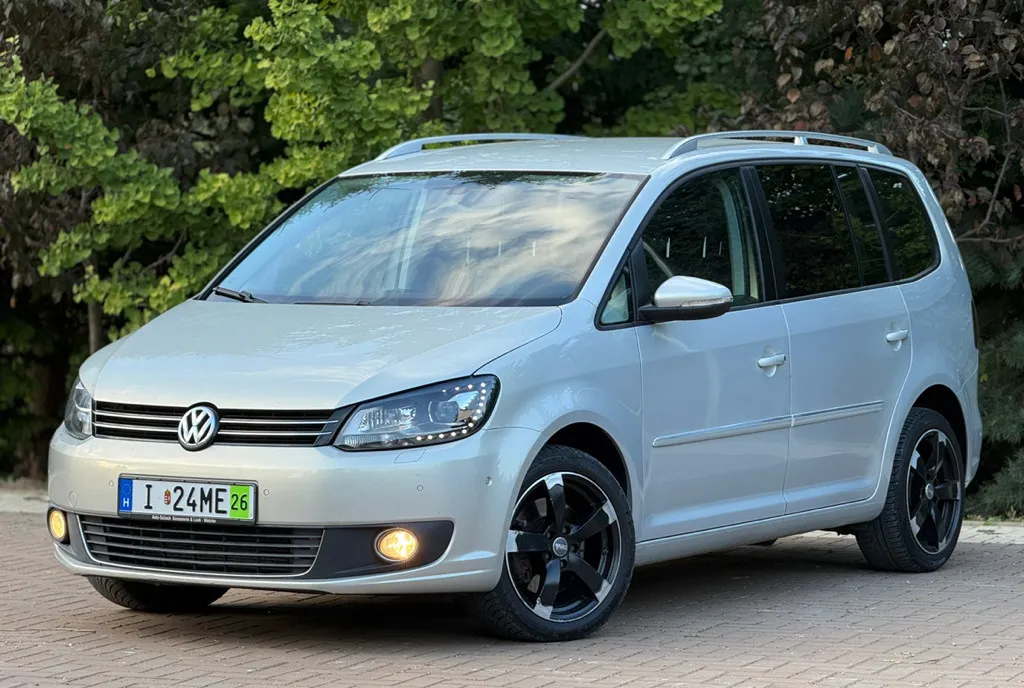 VW Touran 2 0 TDI 140 CP Automata DSG Carte Service 5 800 eur