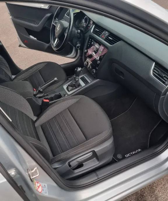 Skoda Octavia 2 0 TDI DSG 150cp 2019 10 250 eur